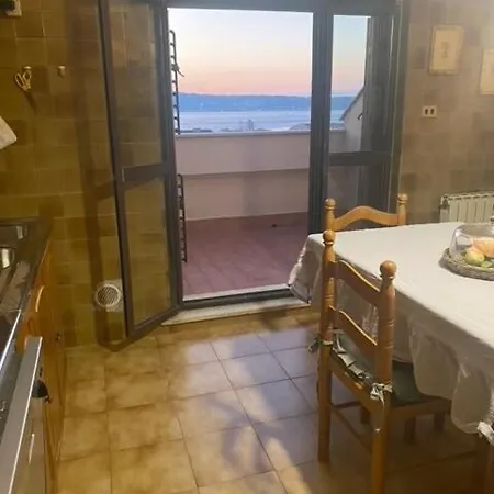 Penthouse On The Strait Of Messina Villa San Giovanni